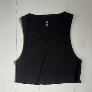 SKIMS black crop tank top size S